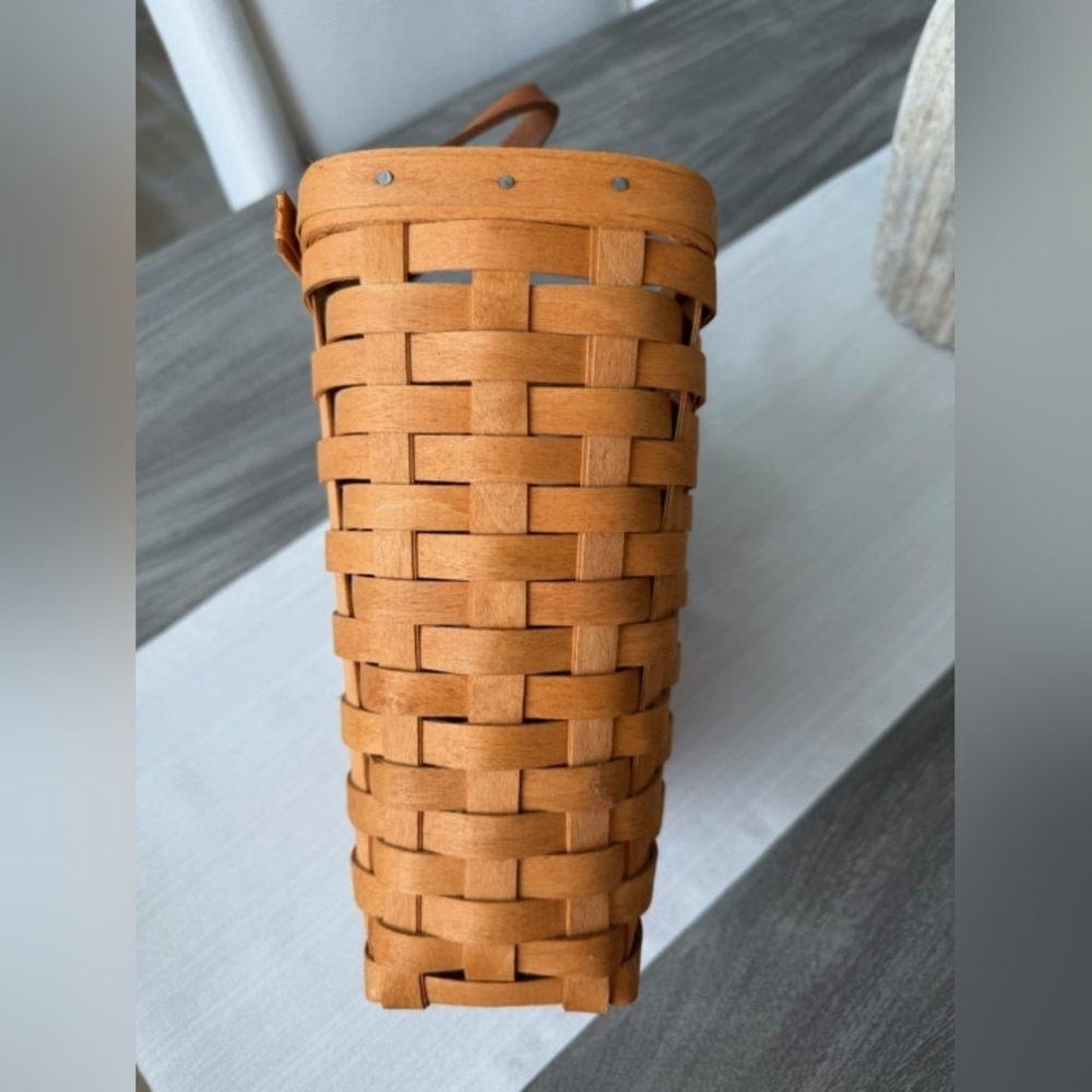 1995 Longaberger Tall Key Basket 11053 w/ Liner Included, Perfect Condition - Picture 7 of 13